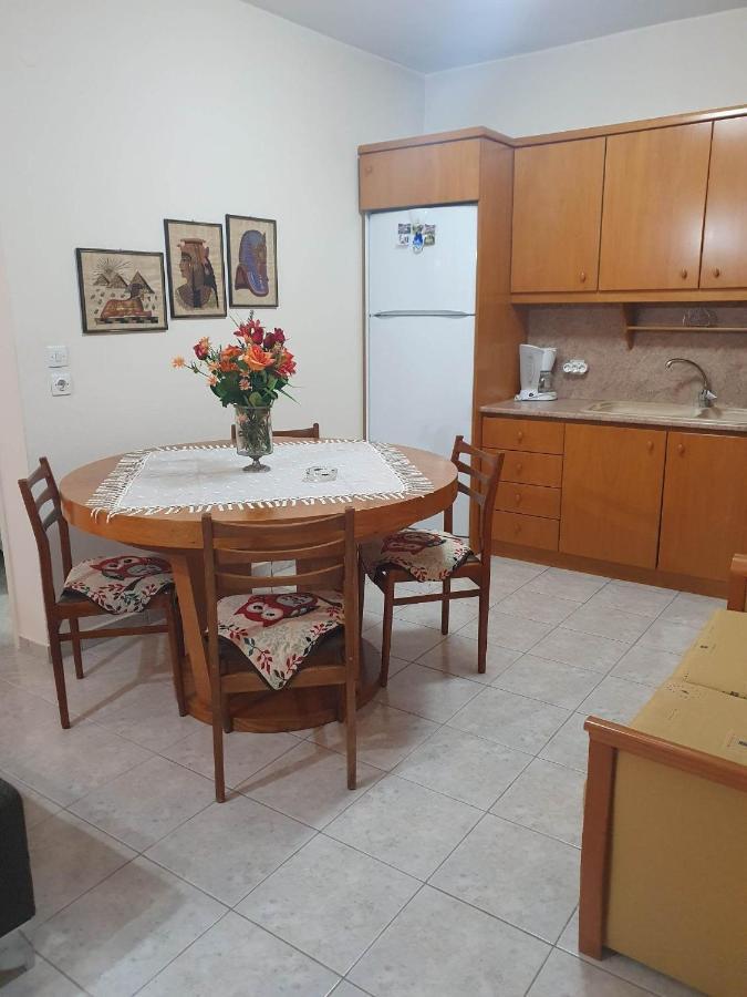 Elle Apartment By Alp Hospitality Services Nea Kallikrateia Екстер'єр фото