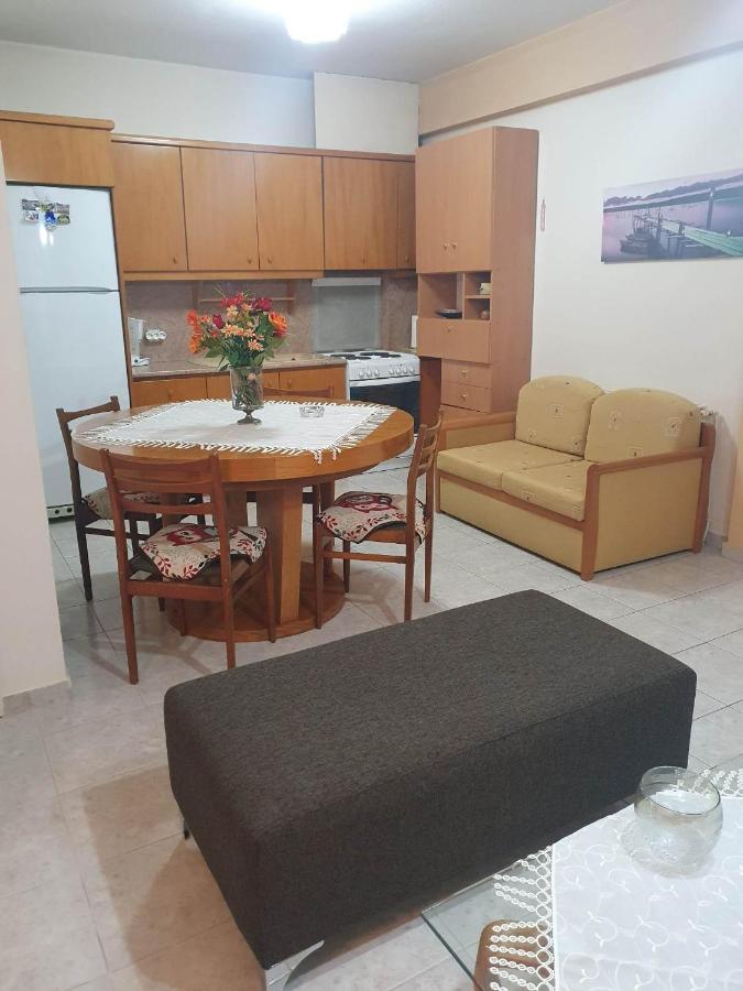 Elle Apartment By Alp Hospitality Services Nea Kallikrateia Екстер'єр фото