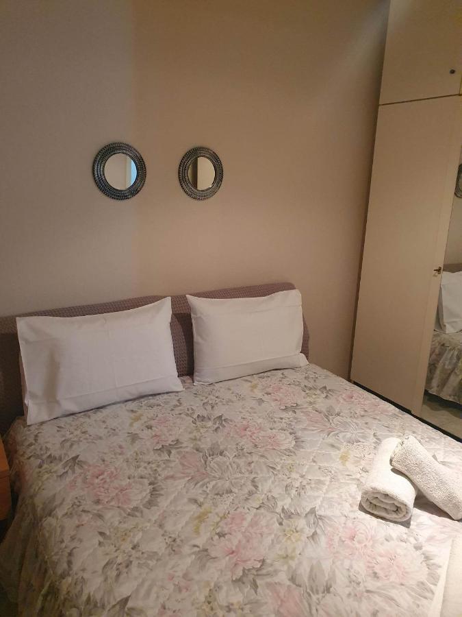 Elle Apartment By Alp Hospitality Services Nea Kallikrateia Екстер'єр фото