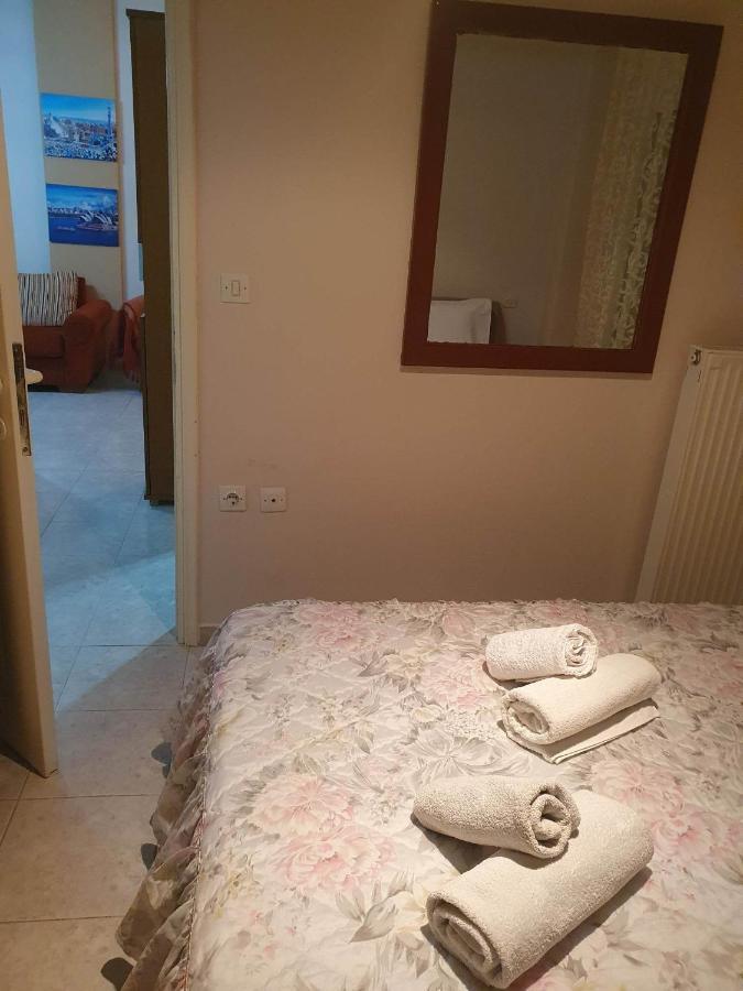 Elle Apartment By Alp Hospitality Services Nea Kallikrateia Екстер'єр фото